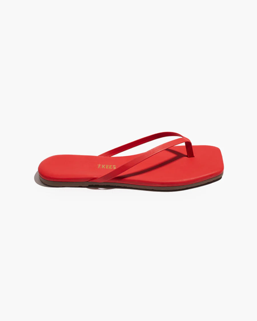 Red square Tkees