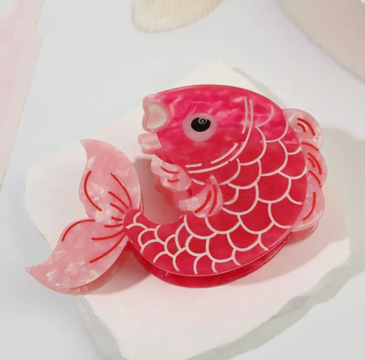 Pink fish claw clip